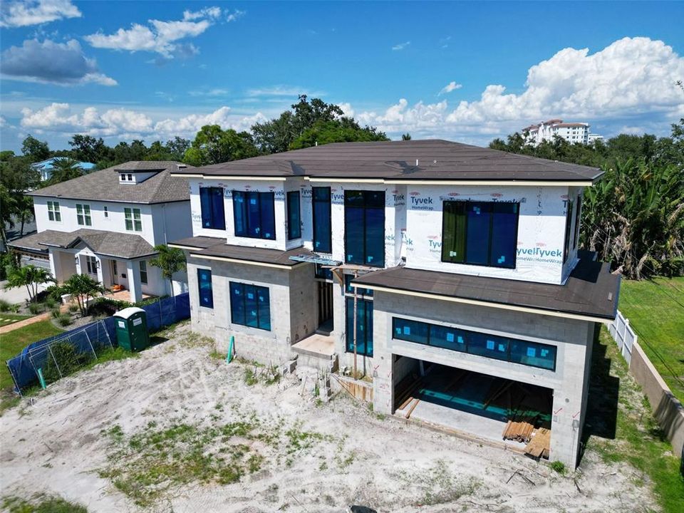 For Sale: $3,300,000 (6 beds, 6 baths, 4912 Square Feet)