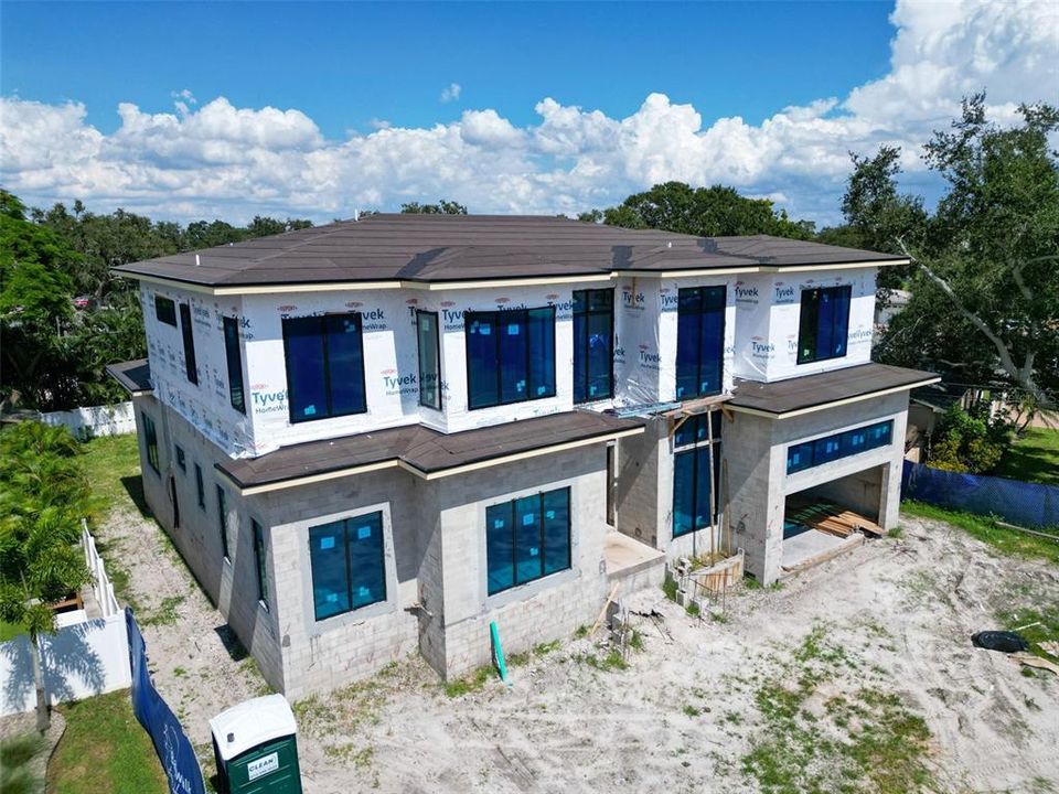 For Sale: $3,300,000 (6 beds, 6 baths, 4912 Square Feet)