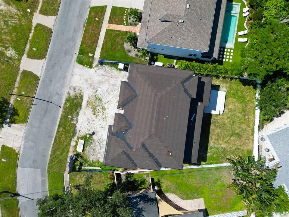 For Sale: $3,300,000 (6 beds, 6 baths, 4912 Square Feet)