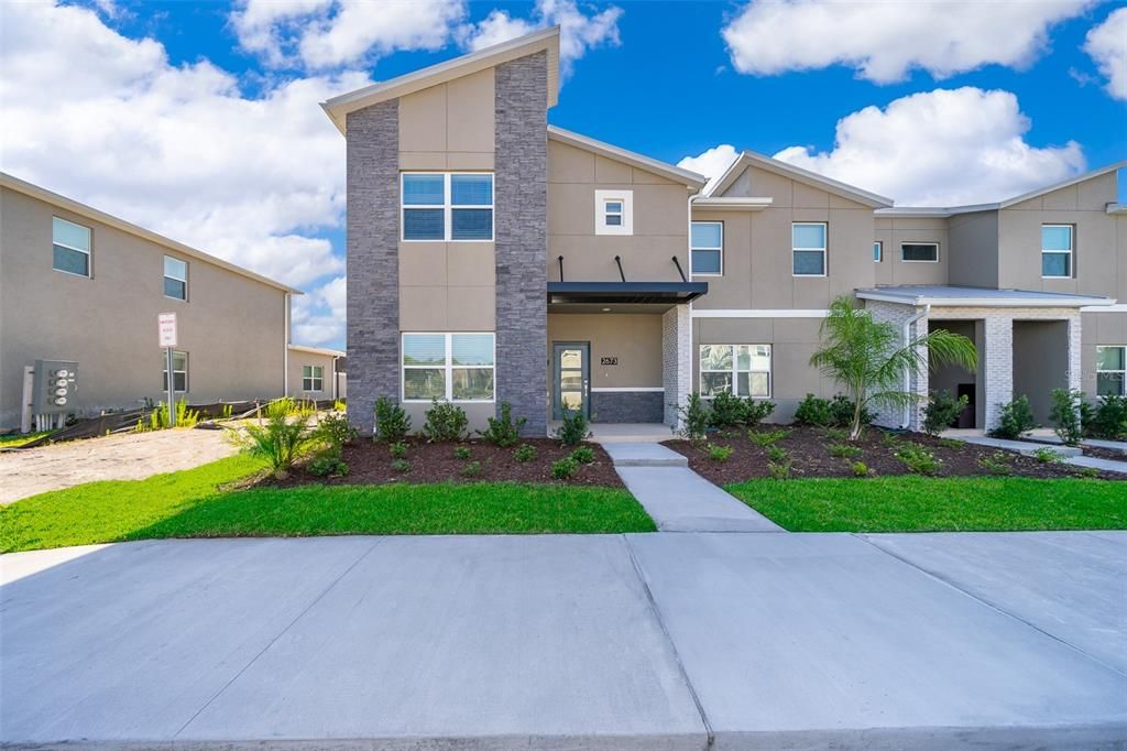 Недавно арендовано: $3,200 (5 спален, 4 ванн, 2168 Квадратных фут)