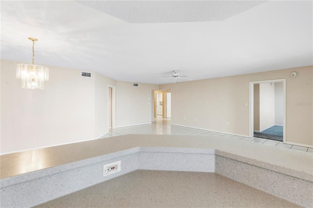 Active With Contract: $450,000 (3 beds, 2 baths, 1988 Square Feet)