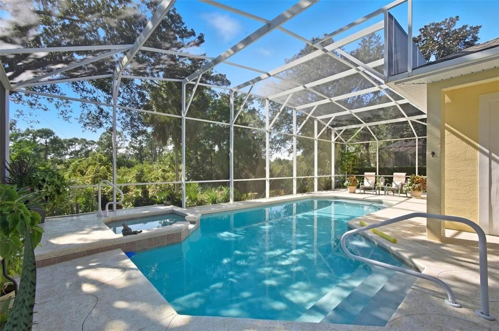 Под контрактом: $650,000 (3 спален, 2 ванн, 2423 Квадратных фут)