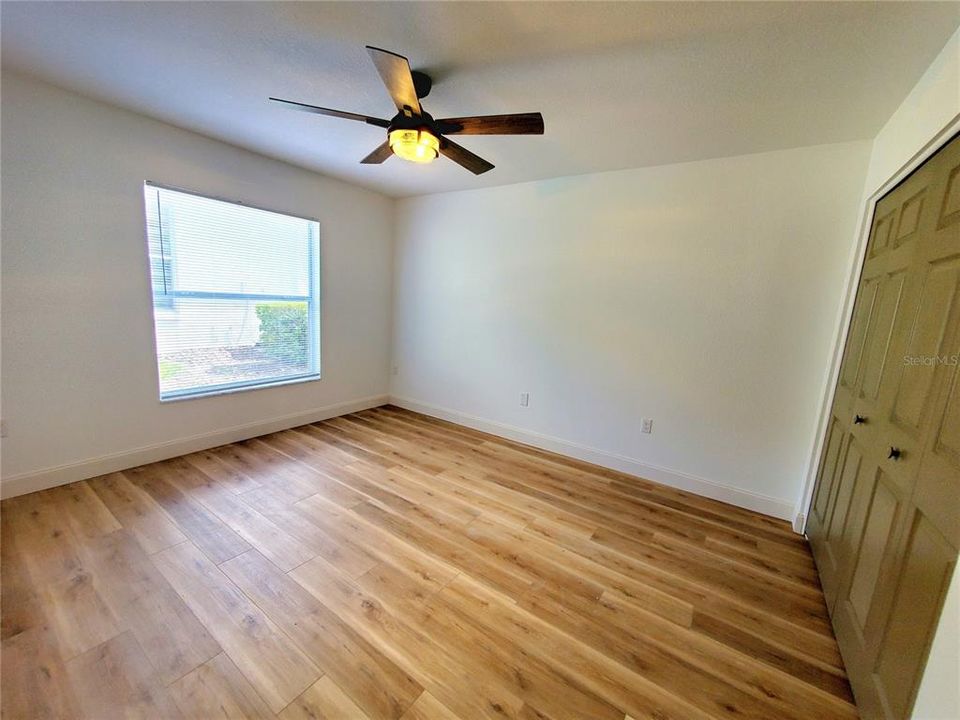 На продажу: $449,900 (3 спален, 2 ванн, 1864 Квадратных фут)