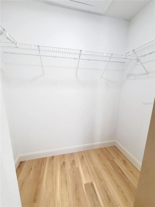 На продажу: $449,900 (3 спален, 2 ванн, 1864 Квадратных фут)