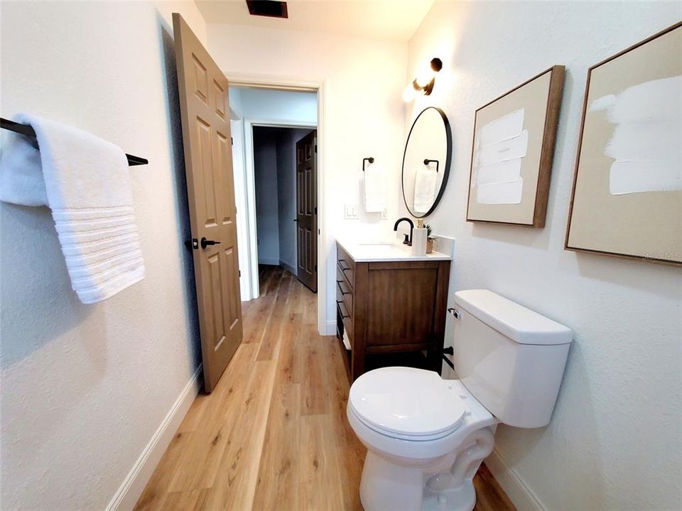 На продажу: $449,900 (3 спален, 2 ванн, 1864 Квадратных фут)