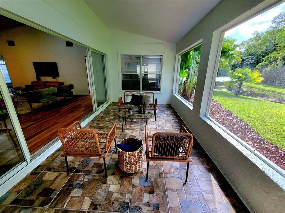 На продажу: $449,900 (3 спален, 2 ванн, 1864 Квадратных фут)