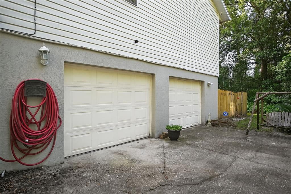 For Sale: $774,999 (5 beds, 3 baths, 4050 Square Feet)