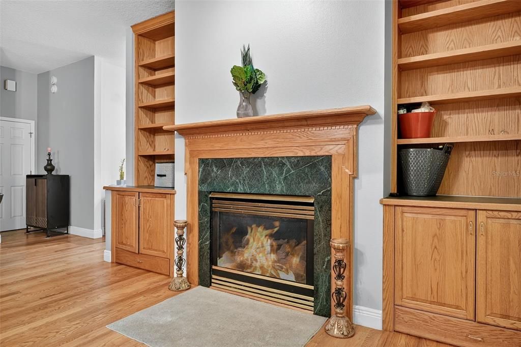 For Sale: $774,999 (5 beds, 3 baths, 4050 Square Feet)