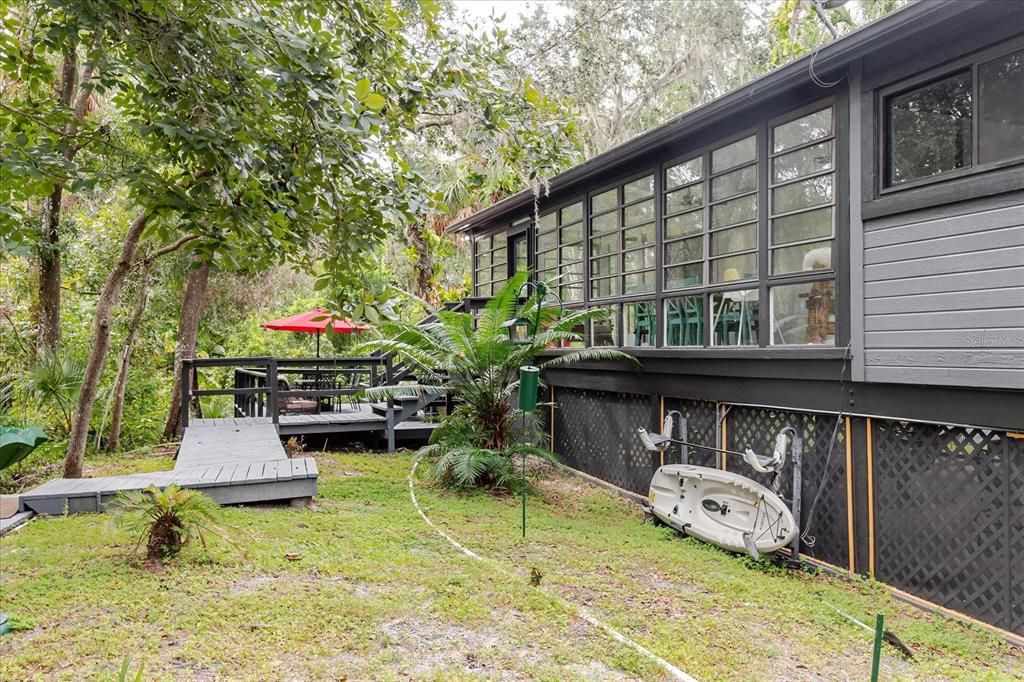 For Sale: $874,000 (6 beds, 3 baths, 2243 Square Feet)