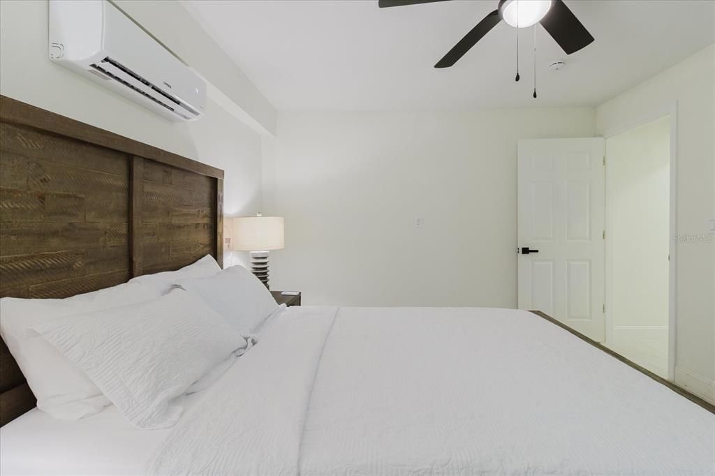 For Sale: $874,000 (6 beds, 3 baths, 2243 Square Feet)