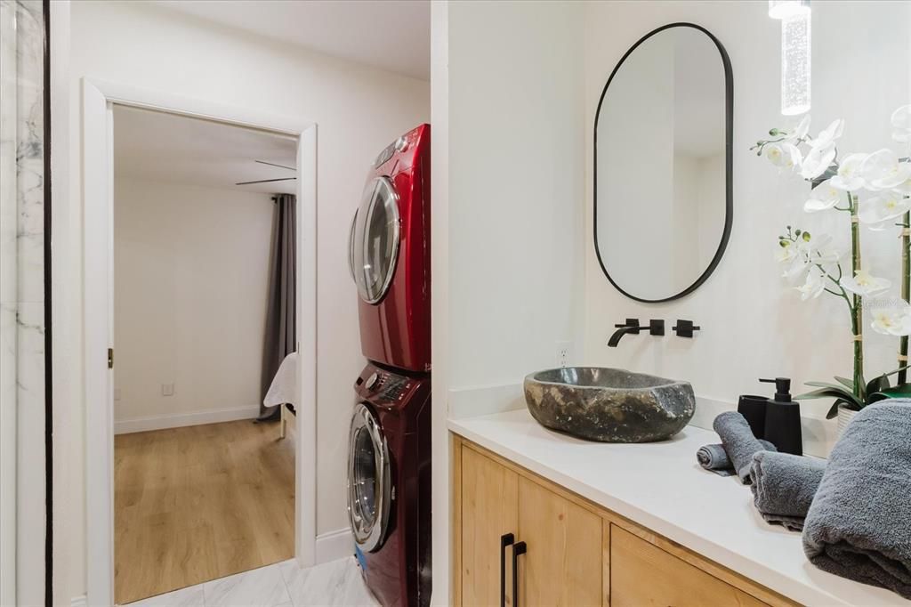 For Sale: $874,000 (6 beds, 3 baths, 2243 Square Feet)