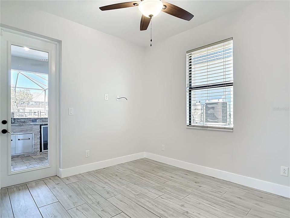 For Sale: $929,000 (3 beds, 3 baths, 2269 Square Feet)