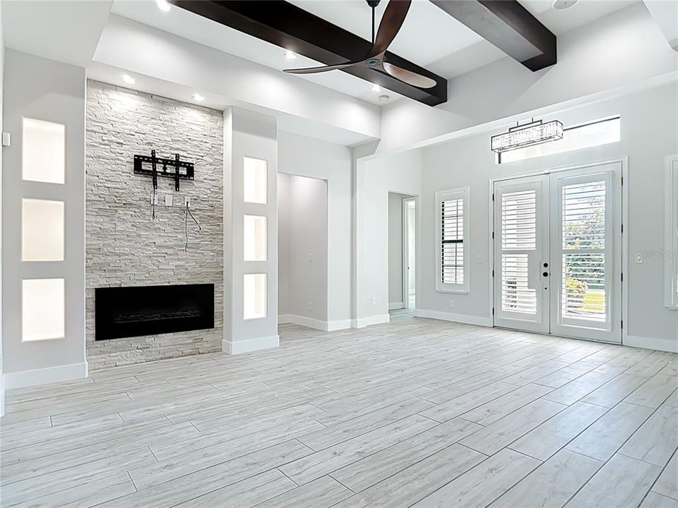 For Sale: $929,000 (3 beds, 3 baths, 2269 Square Feet)