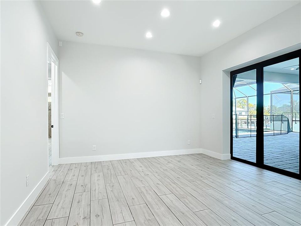 For Sale: $929,000 (3 beds, 3 baths, 2269 Square Feet)