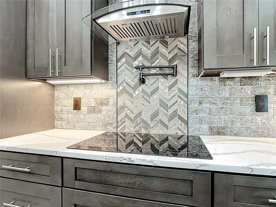 For Sale: $929,000 (3 beds, 3 baths, 2269 Square Feet)