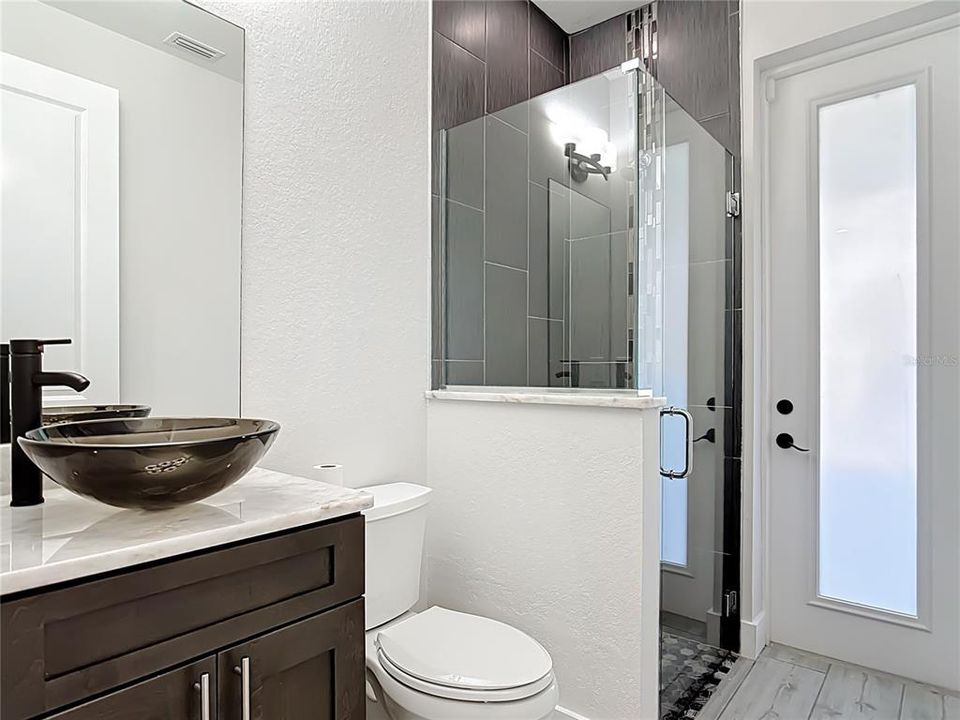 For Sale: $929,000 (3 beds, 3 baths, 2269 Square Feet)