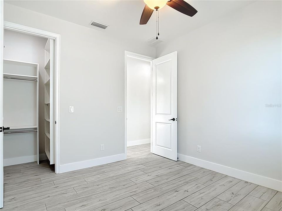 For Sale: $929,000 (3 beds, 3 baths, 2269 Square Feet)