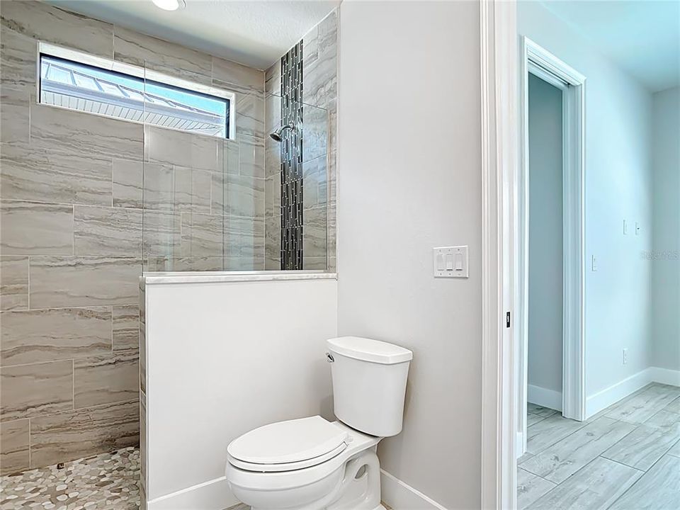 For Sale: $929,000 (3 beds, 3 baths, 2269 Square Feet)