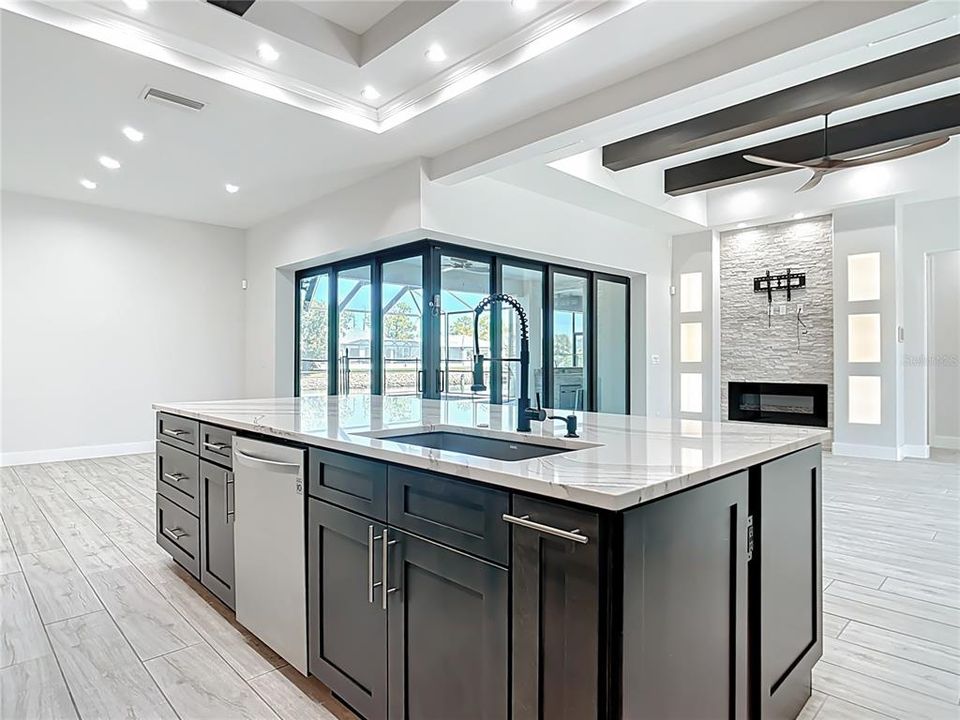 For Sale: $929,000 (3 beds, 3 baths, 2269 Square Feet)