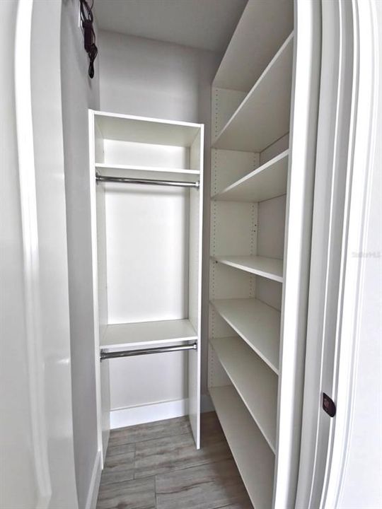 For Sale: $929,000 (3 beds, 3 baths, 2269 Square Feet)