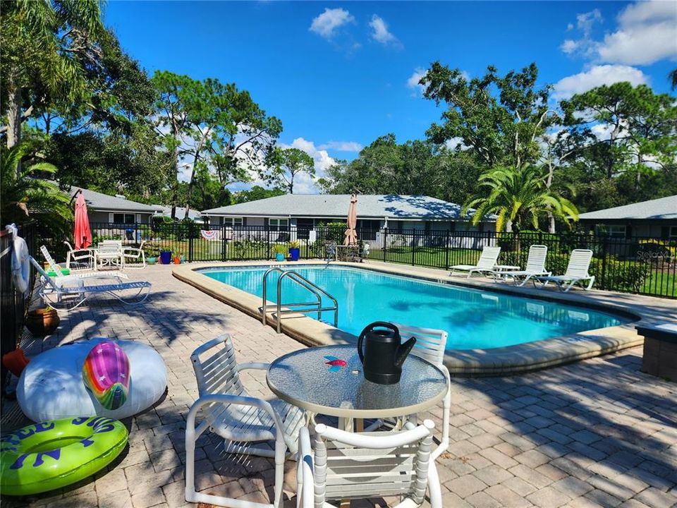 Activo con contrato: $370,000 (3 camas, 2 baños, 1763 Pies cuadrados)