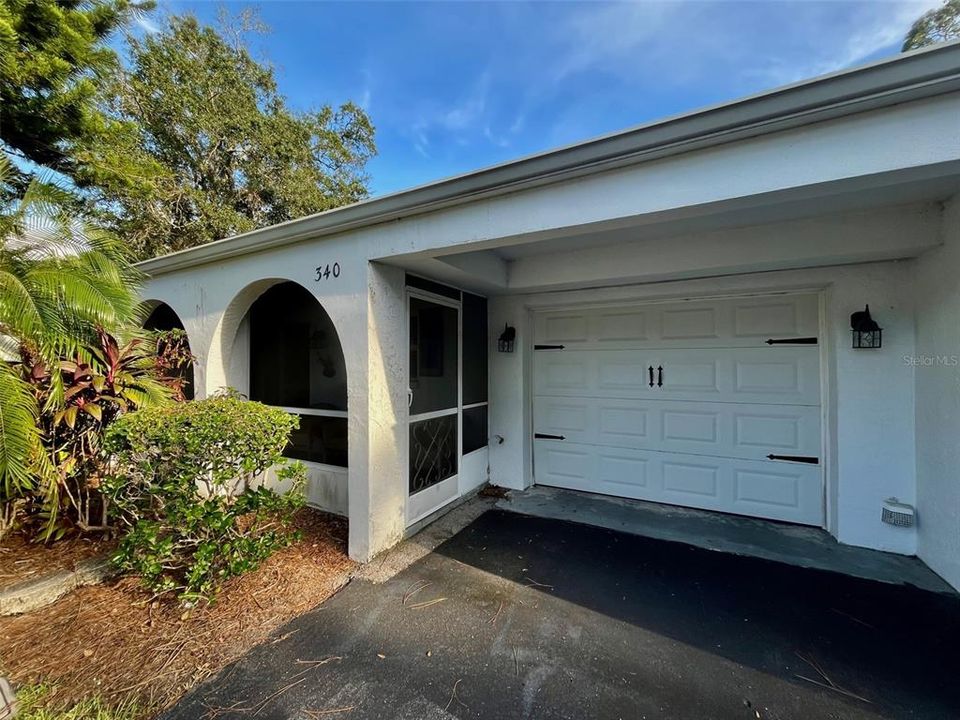 Activo con contrato: $370,000 (3 camas, 2 baños, 1763 Pies cuadrados)