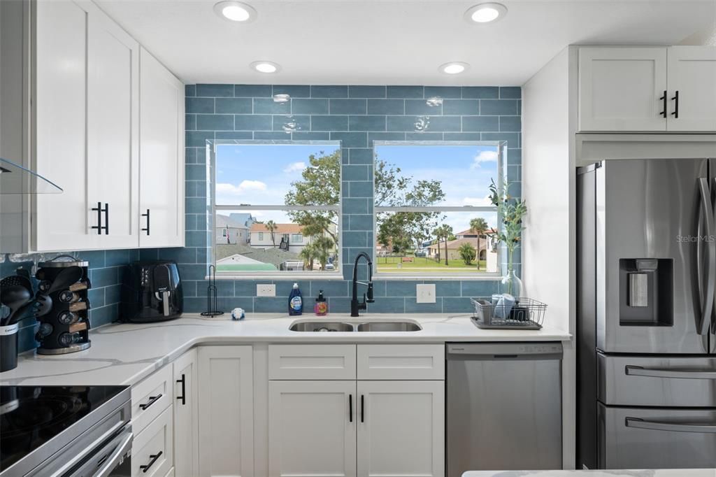 For Sale: $749,900 (6 beds, 3 baths, 2005 Square Feet)