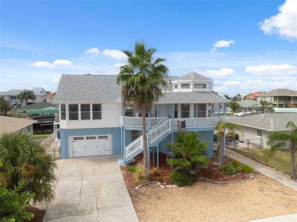 For Sale: $749,900 (6 beds, 3 baths, 2005 Square Feet)