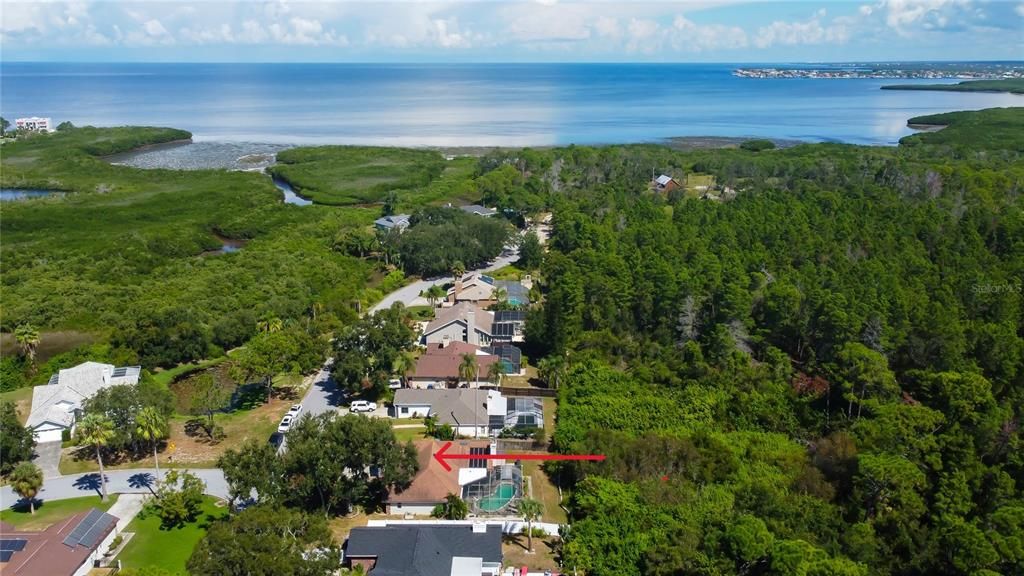 合同活跃: $431,000 (3 贝兹, 2 浴室, 1904 平方英尺)