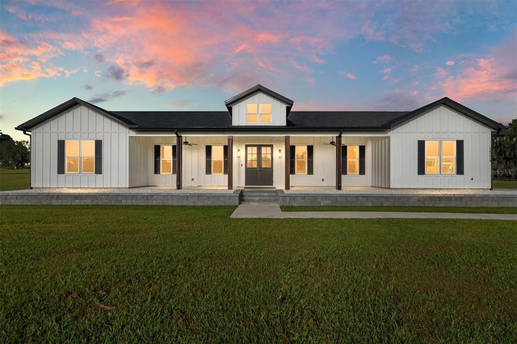 待售: $1,499,000 (4 贝兹, 3 浴室, 2689 平方英尺)