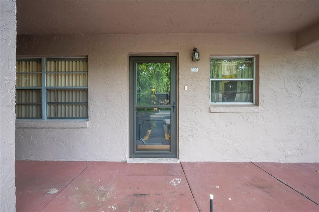 На продажу: $109,000 (3 спален, 2 ванн, 1666 Квадратных фут)