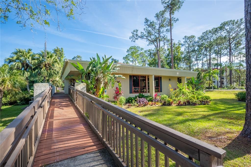 На продажу: $109,000 (3 спален, 2 ванн, 1666 Квадратных фут)