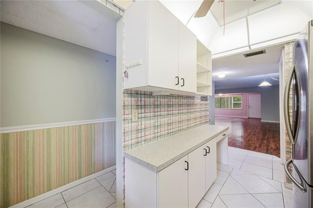 На продажу: $109,000 (3 спален, 2 ванн, 1666 Квадратных фут)