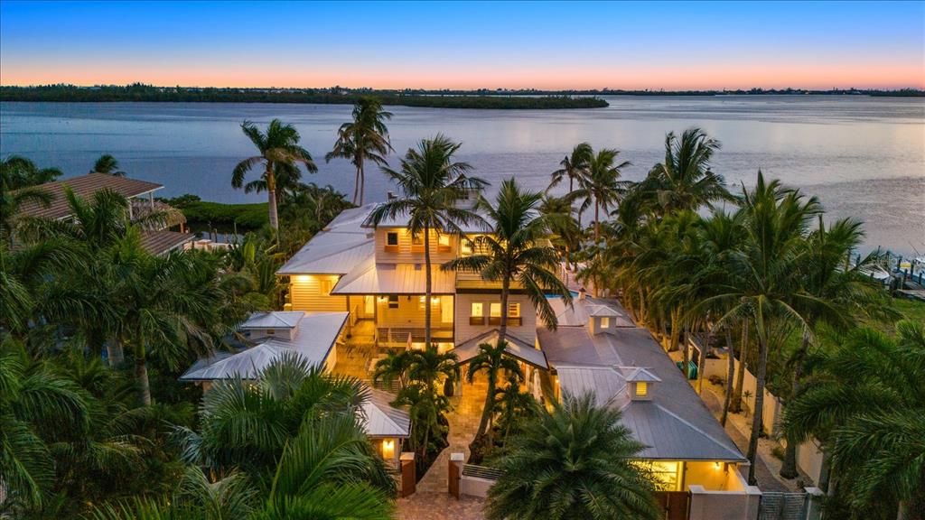 En Venta: $6,900,000 (6 camas, 7 baños, 6455 Pies cuadrados)