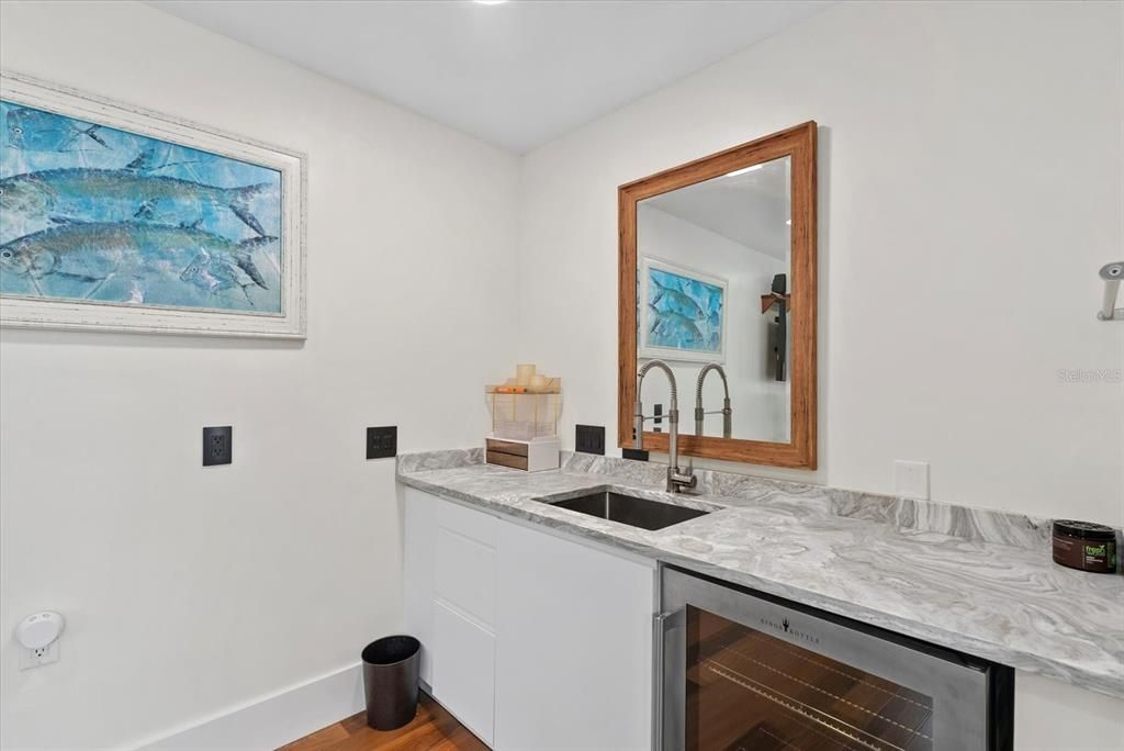 En Venta: $6,900,000 (6 camas, 7 baños, 6455 Pies cuadrados)