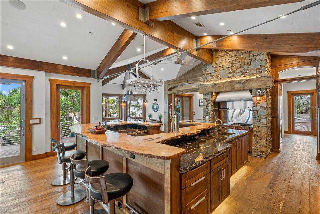 En Venta: $6,900,000 (6 camas, 7 baños, 6455 Pies cuadrados)