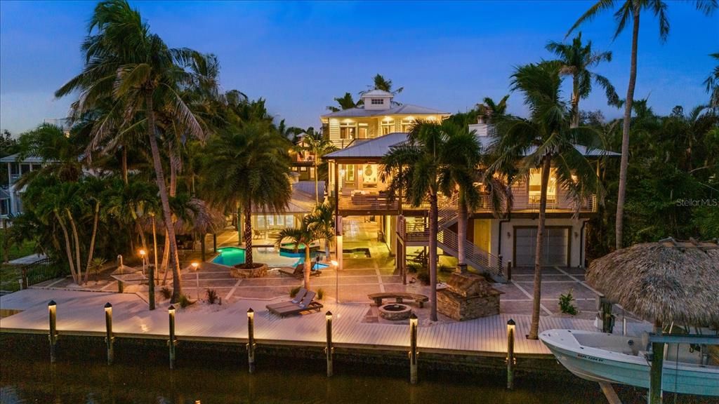 En Venta: $6,900,000 (6 camas, 7 baños, 6455 Pies cuadrados)