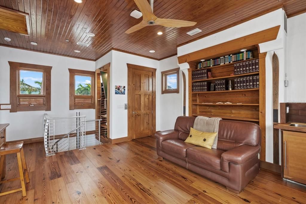 En Venta: $6,900,000 (6 camas, 7 baños, 6455 Pies cuadrados)