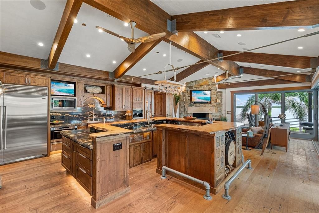 En Venta: $6,900,000 (6 camas, 7 baños, 6455 Pies cuadrados)