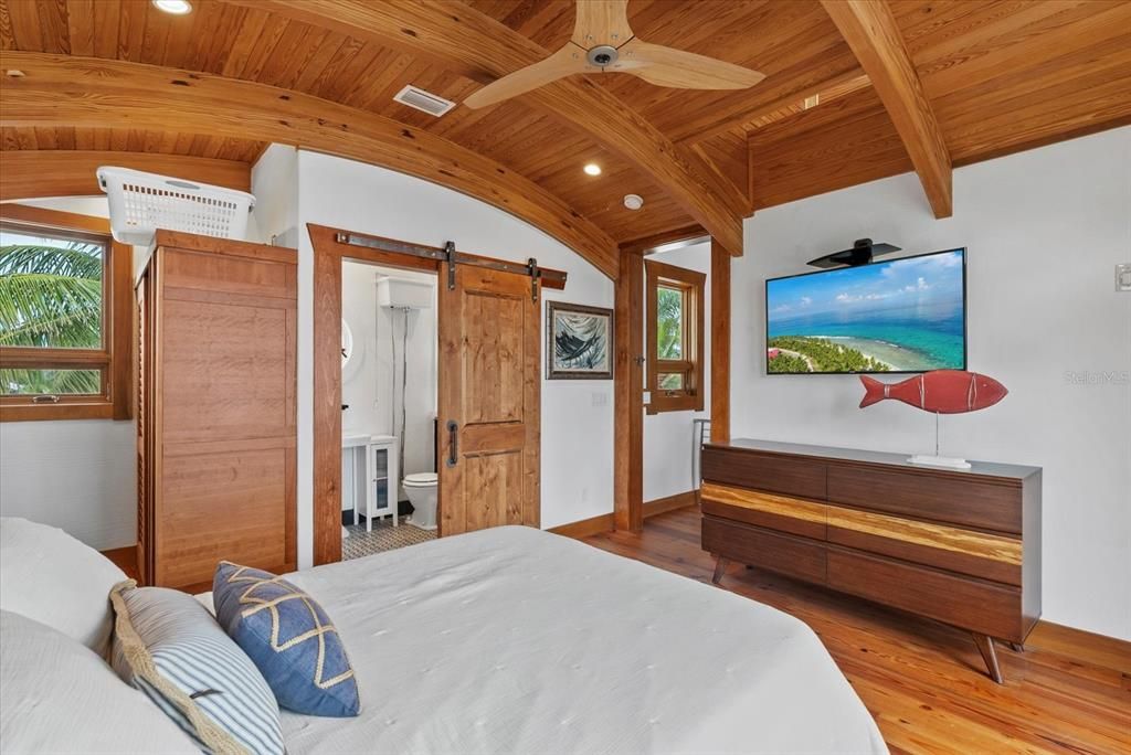 En Venta: $6,900,000 (6 camas, 7 baños, 6455 Pies cuadrados)