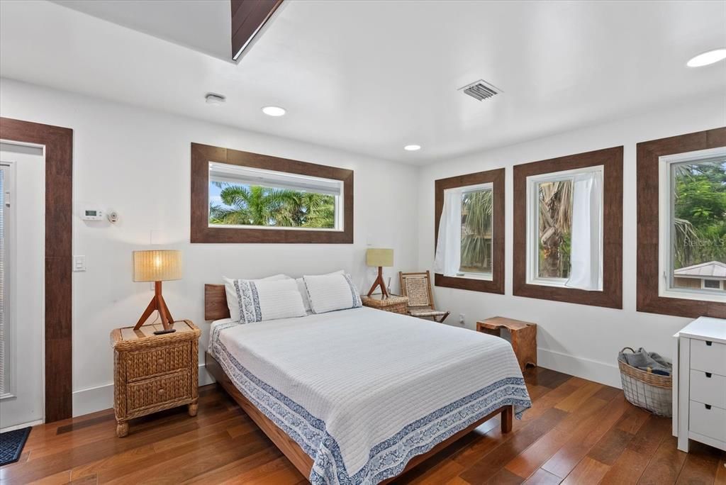 En Venta: $6,900,000 (6 camas, 7 baños, 6455 Pies cuadrados)