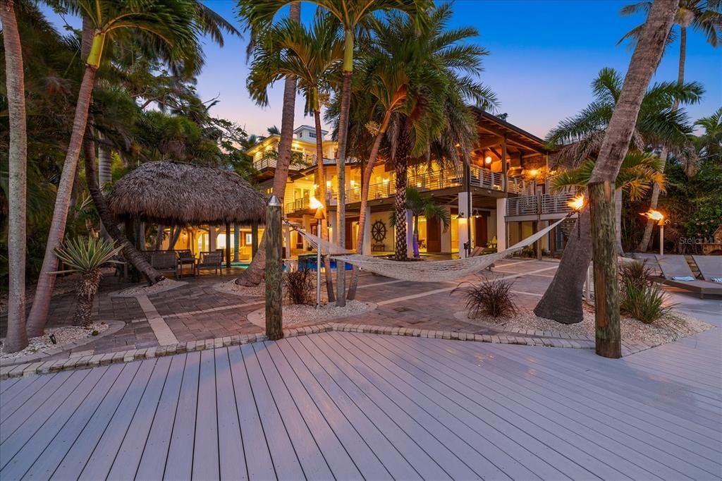 En Venta: $6,900,000 (6 camas, 7 baños, 6455 Pies cuadrados)