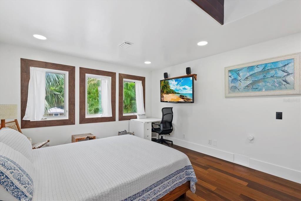 En Venta: $6,900,000 (6 camas, 7 baños, 6455 Pies cuadrados)