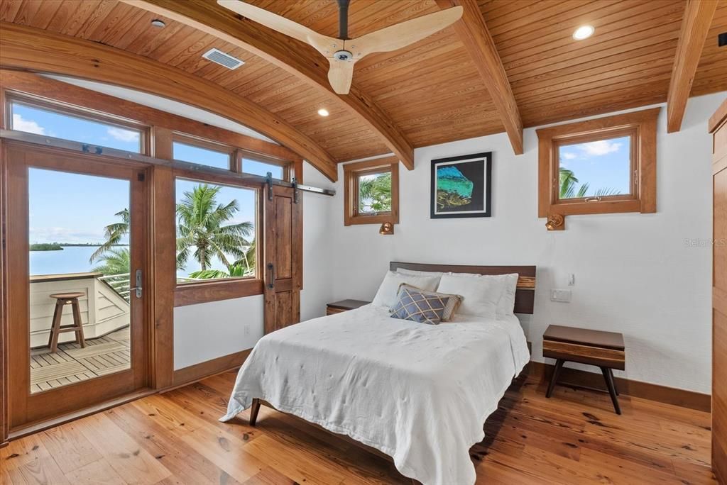 En Venta: $6,900,000 (6 camas, 7 baños, 6455 Pies cuadrados)