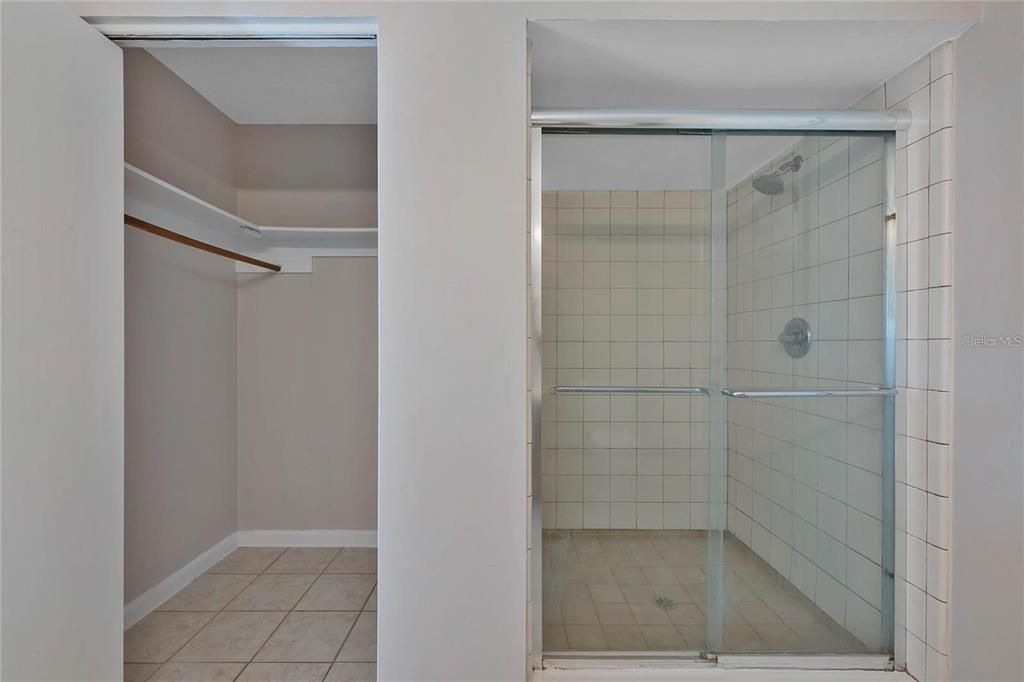 En Venta: $425,000 (0 camas, 0 baños, 1920 Pies cuadrados)