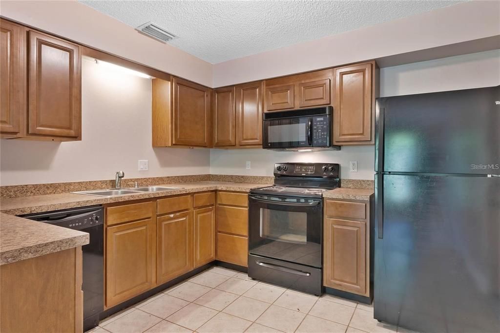 En Venta: $425,000 (0 camas, 0 baños, 1920 Pies cuadrados)