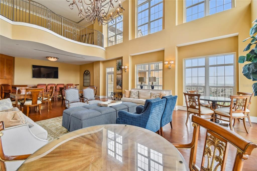 待售: $225,000 (1 贝兹, 1 浴室, 1175 平方英尺)