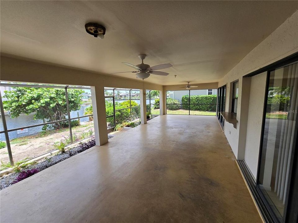 For Sale: $575,000 (3 beds, 2 baths, 2425 Square Feet)