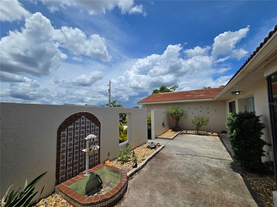 For Sale: $575,000 (3 beds, 2 baths, 2425 Square Feet)