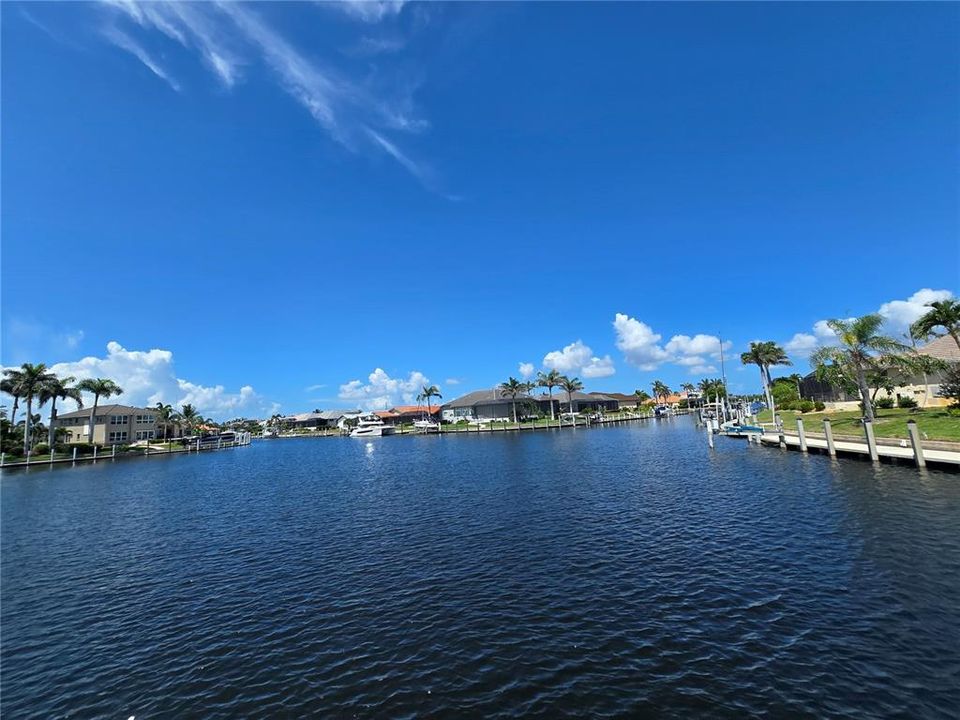 For Sale: $575,000 (3 beds, 2 baths, 2425 Square Feet)